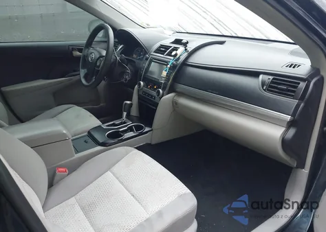 2013 Toyota Camry Le z USA, uszkodzony, nr VIN 4T4BF1FK5DR280939